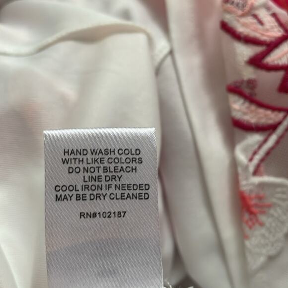 Alexia Admor Embroidered Off the Shoulder Top - Picture 14 of 16